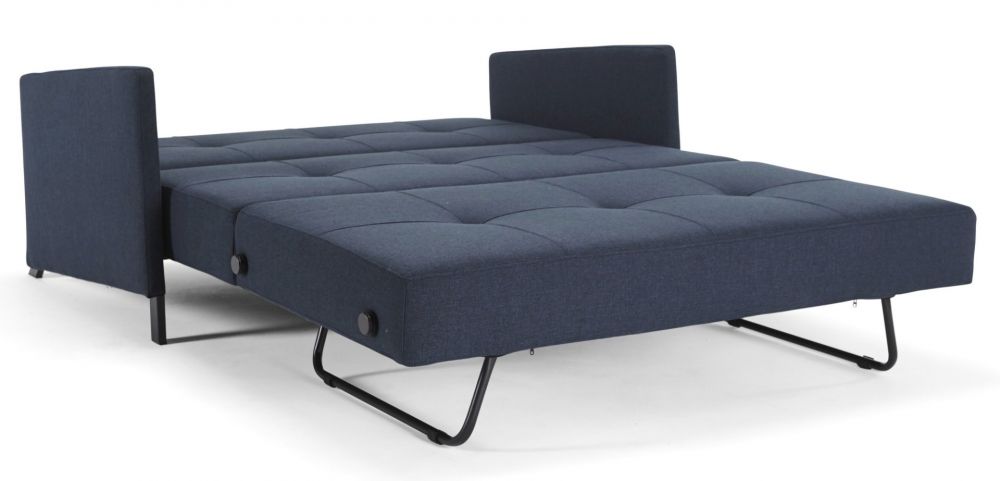 innovation slaapbank cubed 160 armleuningen blauw liggend